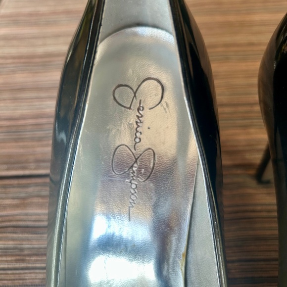 Jessica Simpson Green to Black Ombré Patent Leather Stilettos Size 10 - Picture 6 of 8